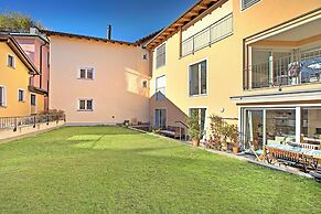 O Lac Ascona With Garden