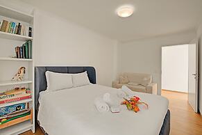 O Lac Ascona With Garden