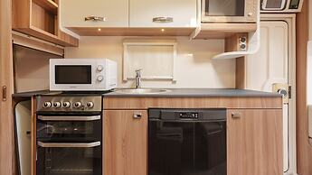 Gapyeong Captain Caravan Glamping