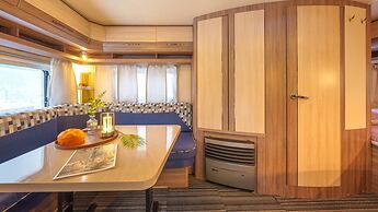 Gapyeong Captain Caravan Glamping