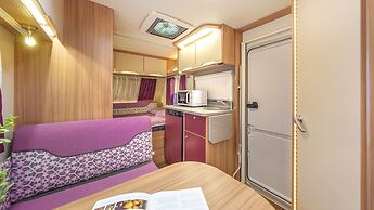 Gapyeong Captain Caravan Glamping
