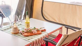 Gapyeong Captain Caravan Glamping