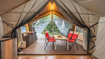 Gapyeong Captain Caravan Glamping