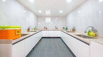 Gapyeong Captain Caravan Glamping