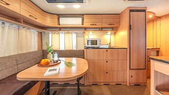 Gapyeong Captain Caravan Glamping