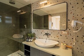 ELIVAAS Kamerios Regalia 2BHK Apartment