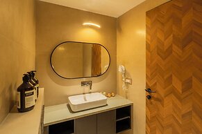 ELIVAAS Kamerios Regalia 2BHK Apartment