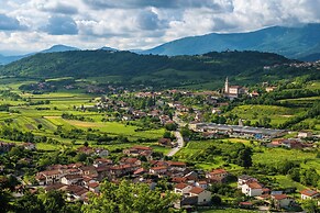 Vipava River Retreat