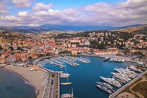 Gemma Marina Near Villa Grock Museum