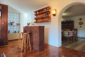 Old Captain's Retreat