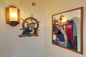 Old Captain's Retreat