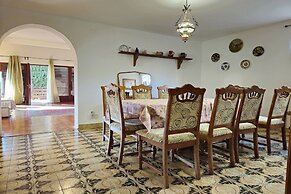 Old Captain's Retreat