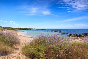 Villino Asteria With Garden Near the sea
