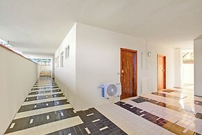 Jolie Sur La Mer - Petit Studio