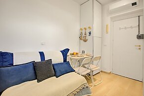 Jolie Sur La Mer - Petit Studio