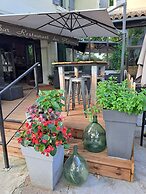 hotel les platanes