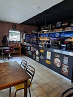 hotel les platanes