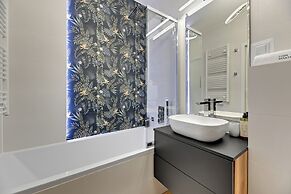 Bulvar Miramar by Lion Apartments