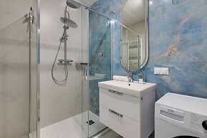 Bulvar Miramar by Lion Apartments