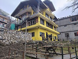 Undiscovered Mountains Hotel