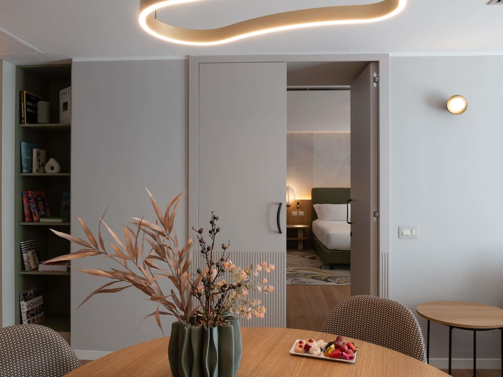 Mövenpick Hotel Bari