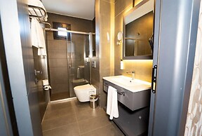 Educity Suite and Hotels Atasehir