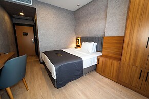 Educity Suite and Hotels Atasehir