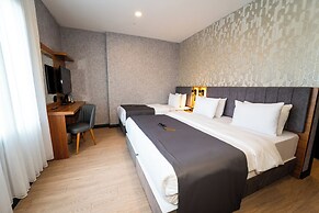 Educity Suite and Hotels Atasehir