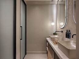 Rocca A Mare Heraklion - Handwritten Collection