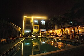 The Mansion Hotel
