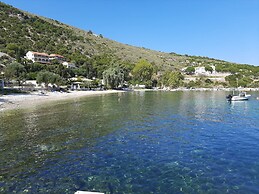 Vostalo apartments by Kassiopi's Sea
