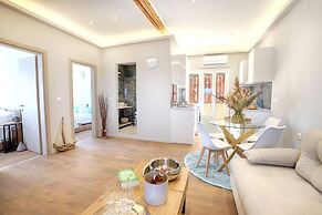 Vostalo apartments by Kassiopi's Sea