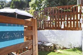 Vostalo apartments by Kassiopi's Sea