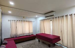 Divyaras Resort
