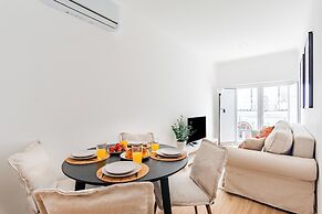 Seaside Modern Flat II at Cascais