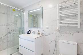 Seaside Modern Flat II at Cascais