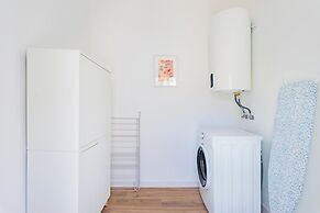 Seaside Modern Flat II at Cascais