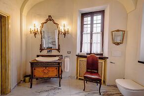 Castello di Casalborgone - Luxury Castle