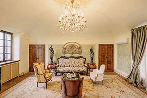 Castello di Casalborgone - Luxury Castle