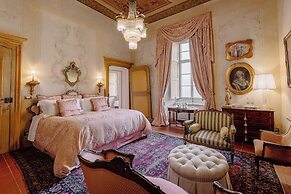 Castello di Casalborgone - Luxury Castle