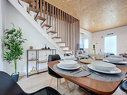 Atlantic Lookout by Atlantic Holiday