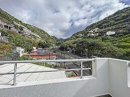 Atlantic Lookout by Atlantic Holiday