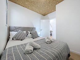 Atlantic Lookout by Atlantic Holiday