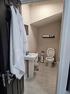 Charming 3 Bed Home in Stepps, Glasgow - Garden & Patio