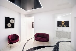 Bucharest Studios Barcelona Room