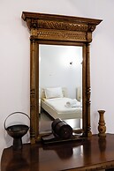 Bucharest Studios Barcelona Room