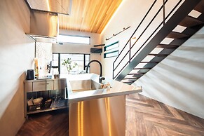 Private House Hibiki