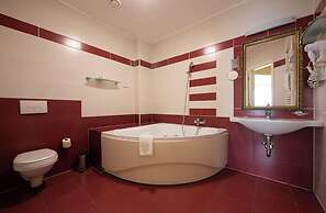 Calimbra Wellness and Conference Hotel