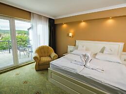 Calimbra Wellness and Conference Hotel