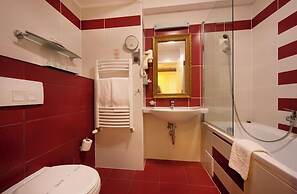Calimbra Wellness and Conference Hotel